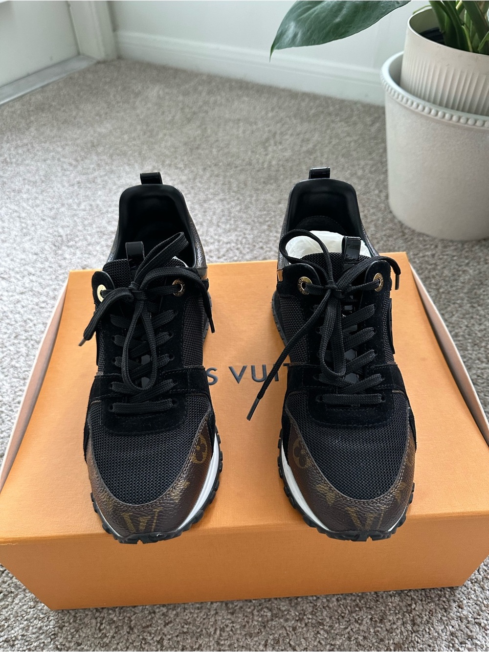Louis Vuitton Black and Brown Monogram Women’s Sneakers